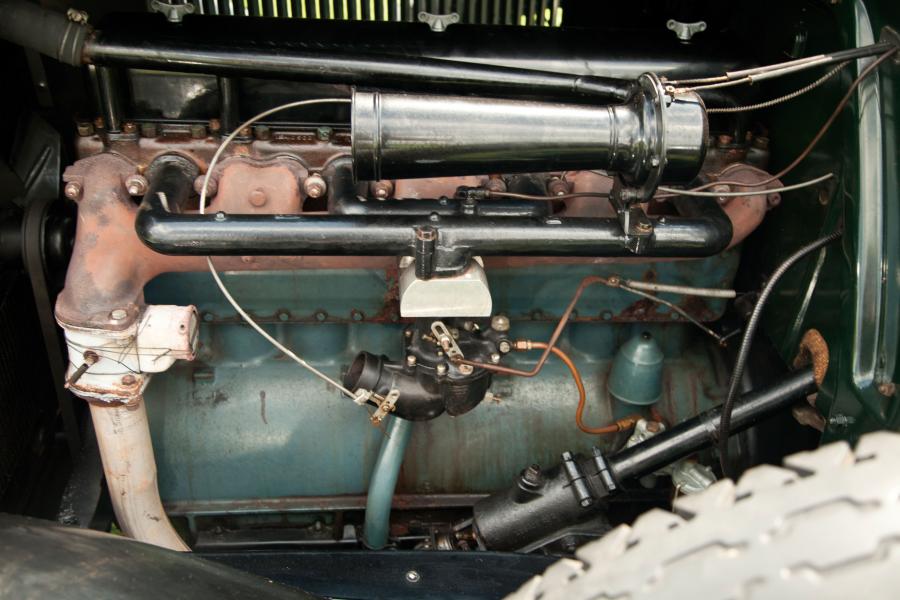  Buick Series 90 7-Passenger Phaeton 1931 года  (фото 18 из 19)